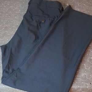 Haggar Stylish Classic Fit Blue Pants size 34 x 34